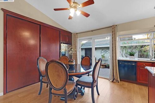 5442 Agostino Ct, Concord CA  94521-2421 exterior