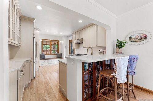 1066 Bonnie Brae Blvd, Denver CO  80209-5135 exterior