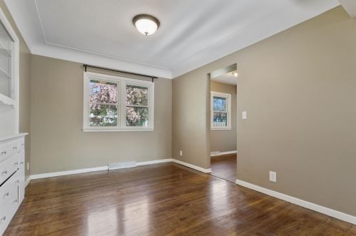 1086 Highview Dr, Saint Paul MN  55112-2418 exterior