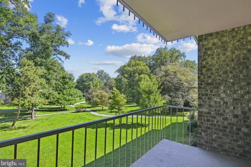 3429 Leisure World Blvd, Silver Spring, MD 20906-1724