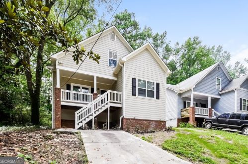 1054 Gun Club Rd, Atlanta GA  30318-3984 exterior