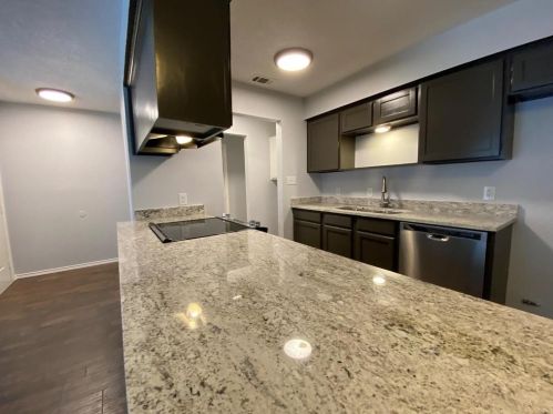 7208 Loop 820, Fort Worth TX  76180-7906 exterior