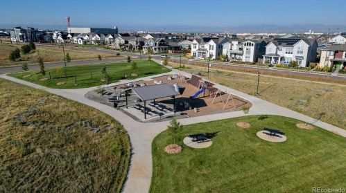 9372 58 Pl, Denver CO 80238 exterior