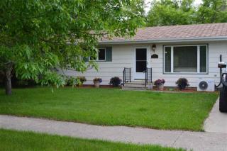 265 Main St, Westhope, ND 58793