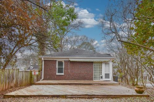 1176 Holly St, Atlanta GA  30318-5355 exterior