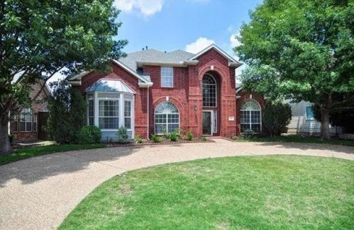 4561 Risinghill Dr, Plano TX  75024-7339 exterior