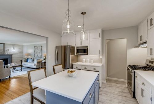1935 Asbury St, Saint Paul MN  55113-5818 exterior
