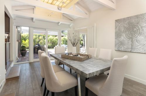 61 Coronado Ave, Los Altos CA  94022-2220 exterior