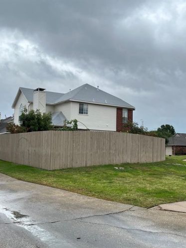 2501 Brooke Trl, Carrollton TX  75006-2738 exterior