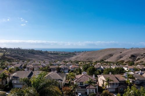 2016 Costero Hermoso, San Clemente, CA 92673-3654