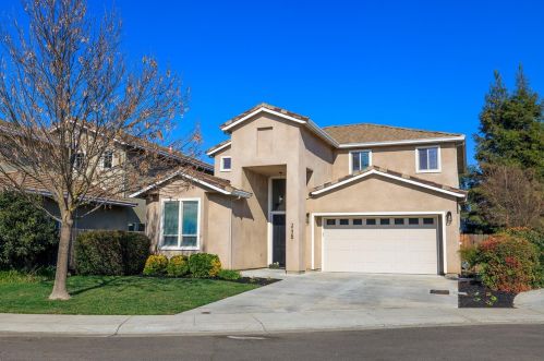 2120 Rampart St, Modesto, CA 95355-8723