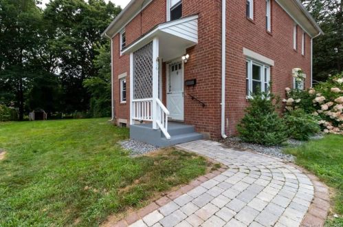 36 John St, Southington, CT 06489-4710