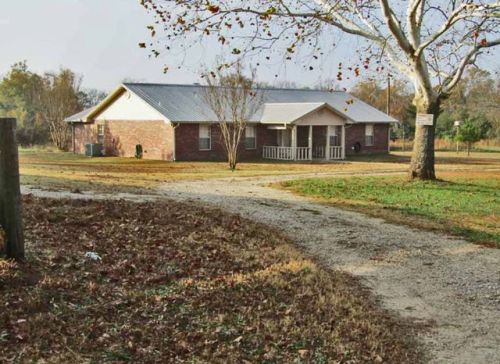 202 Shale Ridge Rd, Boss, OK 74745-6264