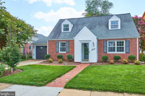 6408 27th St, Arlington, VA 22207-1156