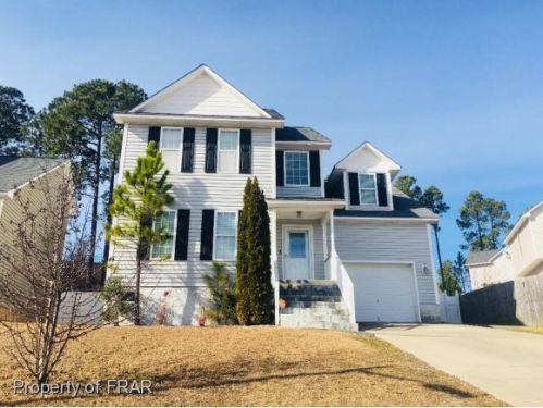 210 Scranton Ct, Cameron, NC 28326-6229