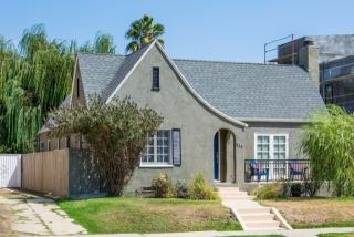 538 Stanley Ave, Los Angeles, CA 90036-1804