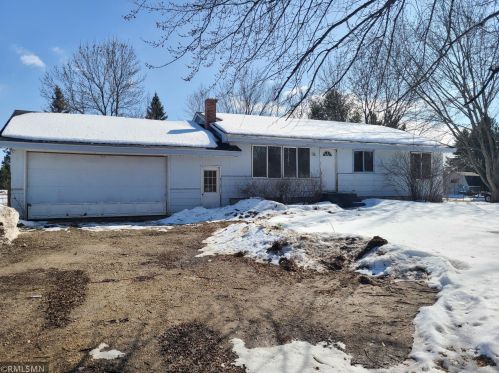 32301 Elk Ln, Stacy, MN 55079-9297