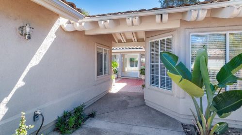 4411 Old River St, Oceanside, CA 92057-6002