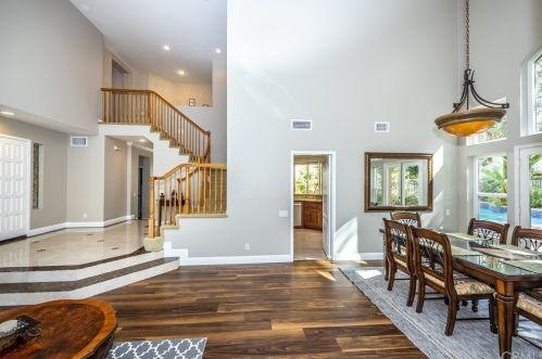 1098 Rexford Ln, Anaheim CA  92808-2333 exterior