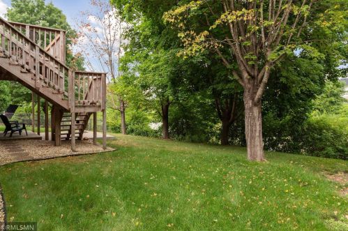 4460 Hamilton Dr, Saint Paul MN  55123-1974 exterior