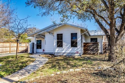 2425 Euclid Ave, Austin TX  78704-5419 exterior