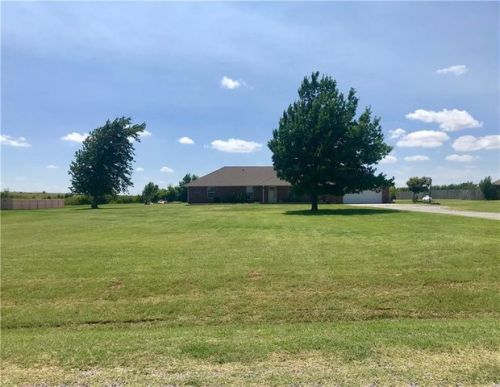 982 Garden Rd, Tuttle, OK 73089-4404