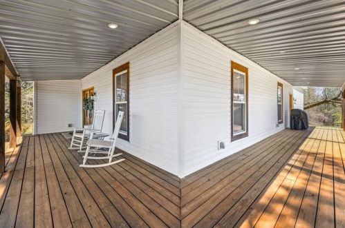 2445 Lyle Field Rd, Jefferson GA  30549-1943 exterior