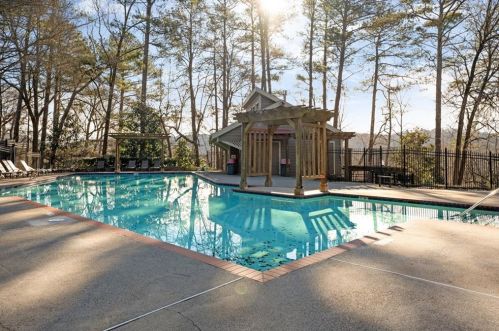 903 Riverview Dr, Marietta GA  30067-4512 exterior