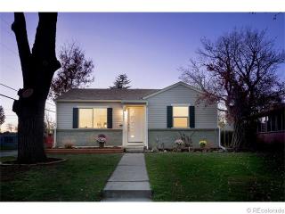 1695 Madison St, Denver CO  80205-3744 exterior