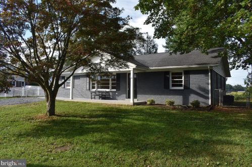 6 Charles St, Richmond National Battlefiel, VA 22835-9344