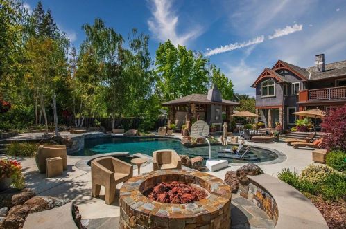 102 Kennedy Ct, Los Gatos, CA 95032-6410