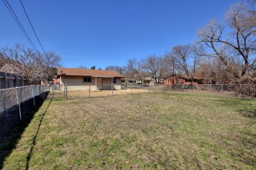 5415 Evans Ave, Austin TX  78751-1326 exterior