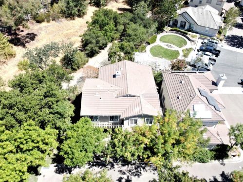 1720 Holly Cmn, Livermore, CA 94550-7113