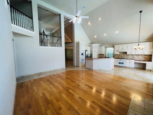 4620 Hinton Dr, Plano TX  75024-6352 exterior