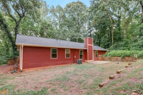 209 Pne St, Stockbridge GA  30281-3881 exterior