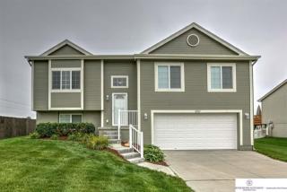 18969 Cinnamon St, Omaha, NE 68135-1839