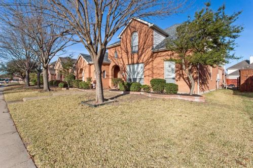 2714 Serena Ct, Garland TX  75040-3847 exterior