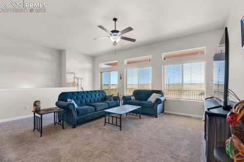 371 Desert Cove Dr, Pueblo CO  81007-2500 exterior