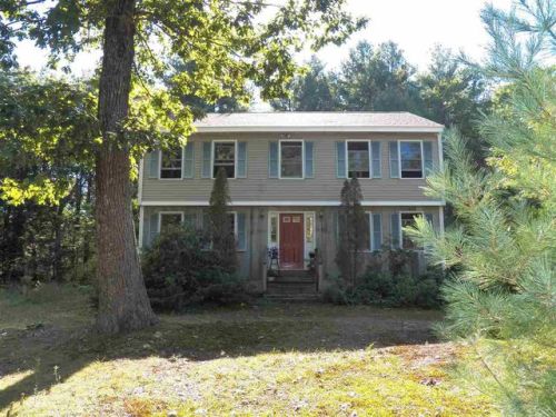 21 Candia Rd, Deerfield, NH 03037-1605