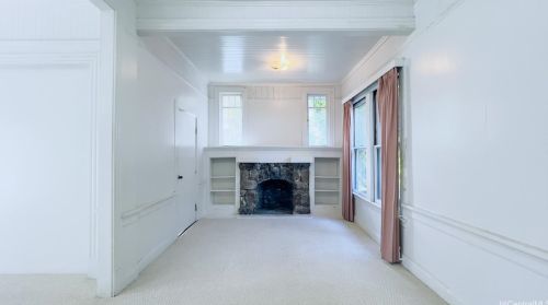 2508 Manoa Rd, Honolulu HI  96822-2120 exterior