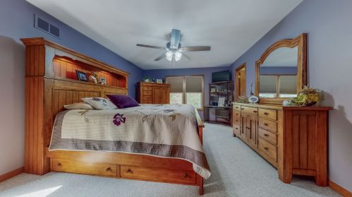 7 Wescott Ct, Lemont IL  60440-9000 exterior