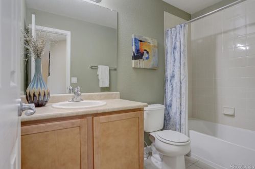 21940 Jamison Pl, Denver CO  80016-1313 exterior