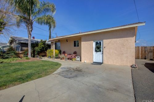 2394 Dan Ward Rd, Merced, CA 95348-3640