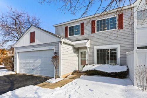 1576 Normantown Rd, Naperville, IL 60564-5645