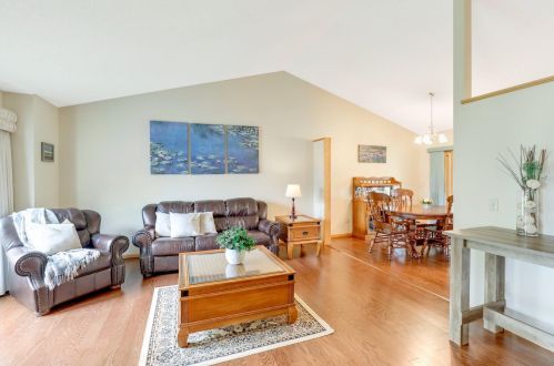 1189 Dawn Ln, Saint Paul MN  55125-8507 exterior