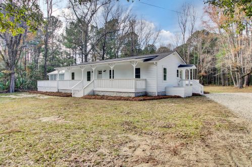 4664 Woodville Rd, Awendaw SC  29429-5903 exterior