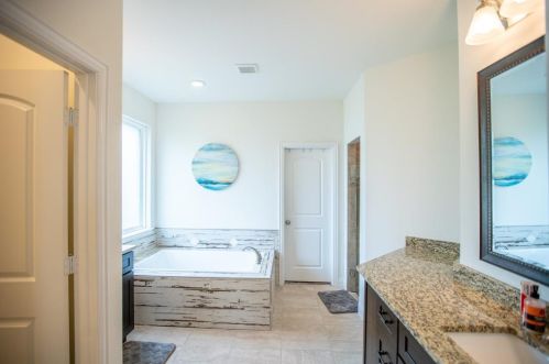 1726 Knob Hl Ct, Cedar Hill TX 75104-1501 exterior