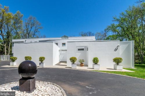 60 Brooks Bnd, Princeton, NJ 08540-7500