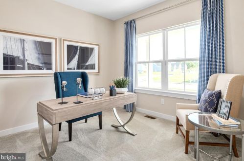 4210 Grandview Rd, Hanover, PA 17331-9753