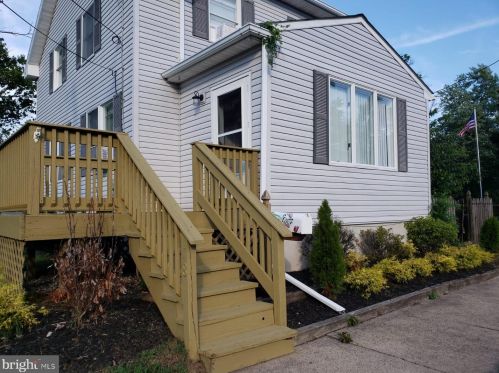 78 Brook Ln, Trenton, NJ 08619-3955